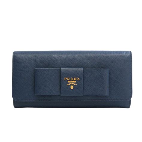 prada saffiano bad quality